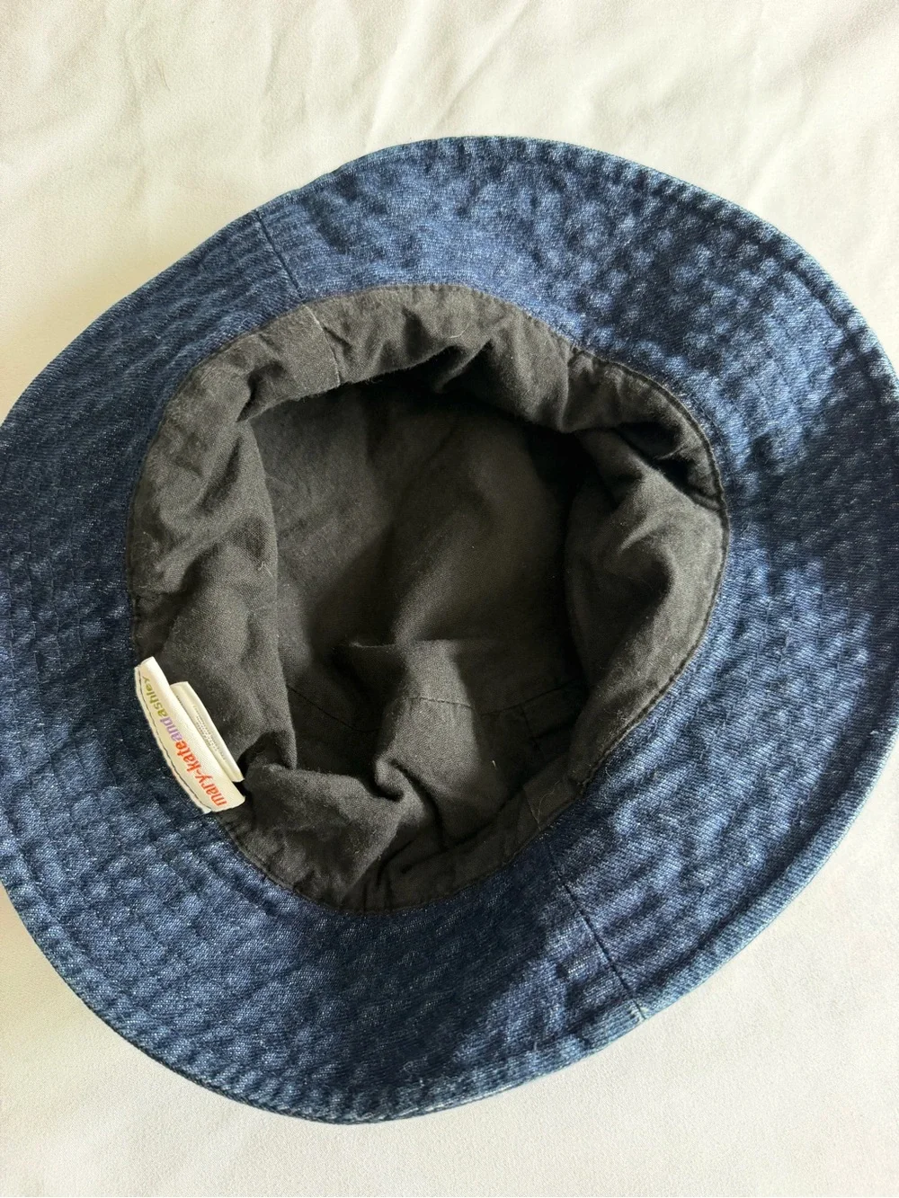 VTG Y2K Style Mary Kate and Ashley Denim Blue Metal Detail Bucket Hat